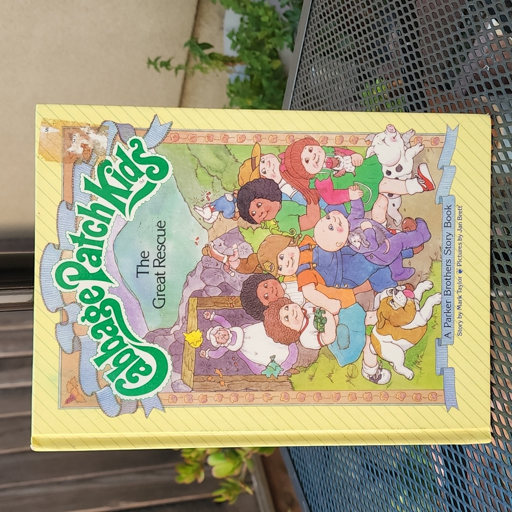 Cabbage Patch Kids hardcover book